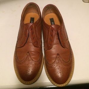 Lace less BDG oxfords