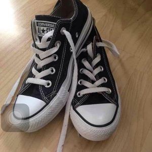 Low top black and white converse