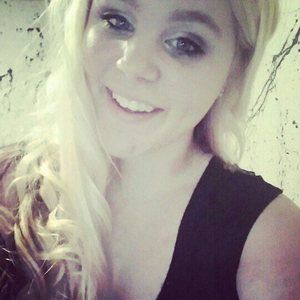 Meet your Posher, Deanna