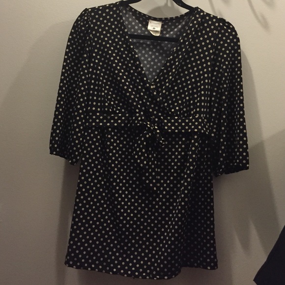 Cute maternity top - Picture 4 of 4