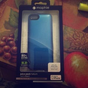 Blue mophie phone case! 5 and 5s!