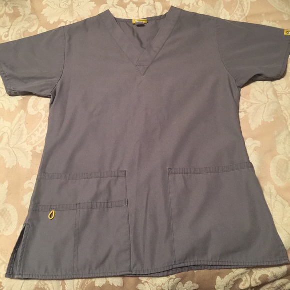 Wonder Wink Scrub Top