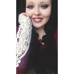 Meet your Posher, Tabitha