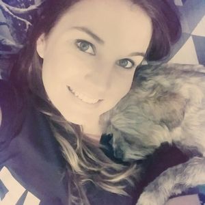 Meet your Posher, Dana