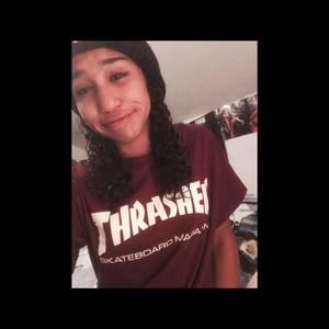 Meet your Posher, Adrianna