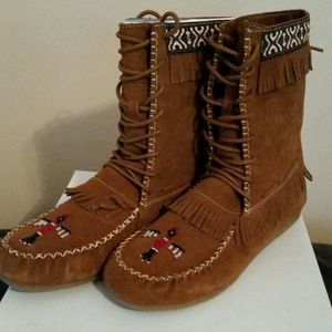Minnetonka Moccasins