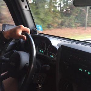 Meet your Posher, Fay