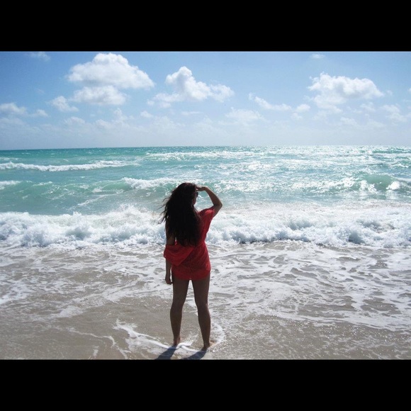 Danielle J {DJ}👋🏽 - Picture 2 of 2