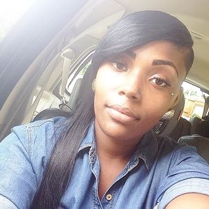 Meet your Posher, Crystal