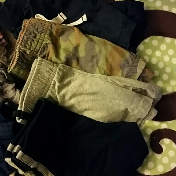 Shorts 6-9 months - Picture 4 of 4