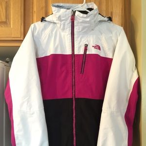 🌸 North Face Snowboard Jacket 🌸
