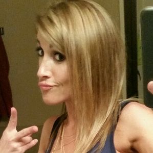 Meet your Posher, Shenee