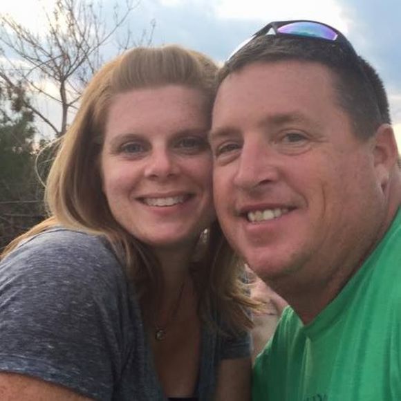 Meet your Posher, Nicole - Picture 1 of 1