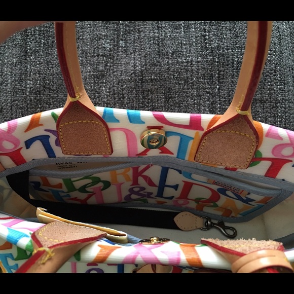 🚫SOLD🚫Authentic Dooney & Bourke - Picture 3 of 4