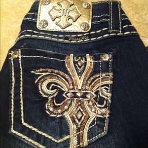 NWT Miss Me Mid Rise Boot