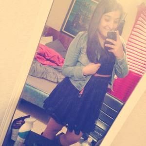 Meet your Posher, Clarissa