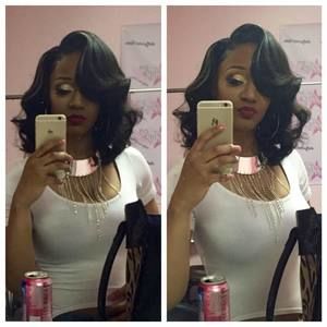 Meet your Posher, Jasmine