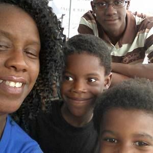 Meet your Posher, Robin