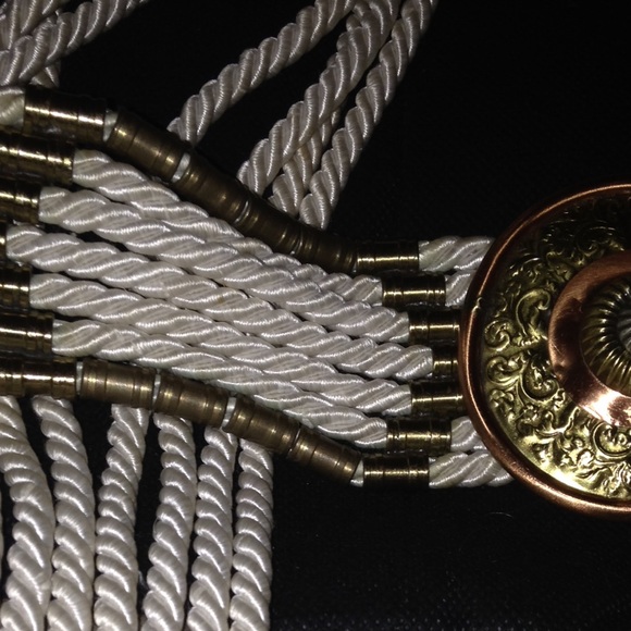 A handmade rope belt - Picture 3 of 4