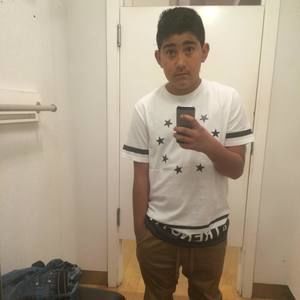 Meet your Posher, Henry