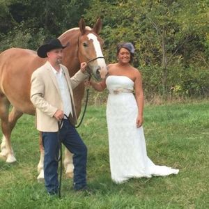 Meet your Posher, Kendra