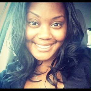 Meet your Posher, Najja