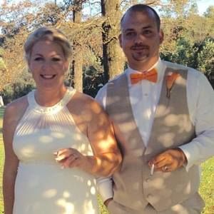 Meet your Posher, Leslie