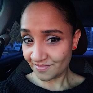 Meet your Posher, Evelyn