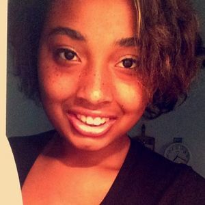 Meet your Posher, Nadine