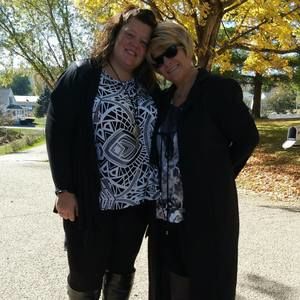 Meet your Posher, Crystal