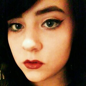 Meet your Posher, Kyla