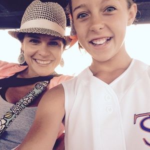 Meet your Posher, Dagmar