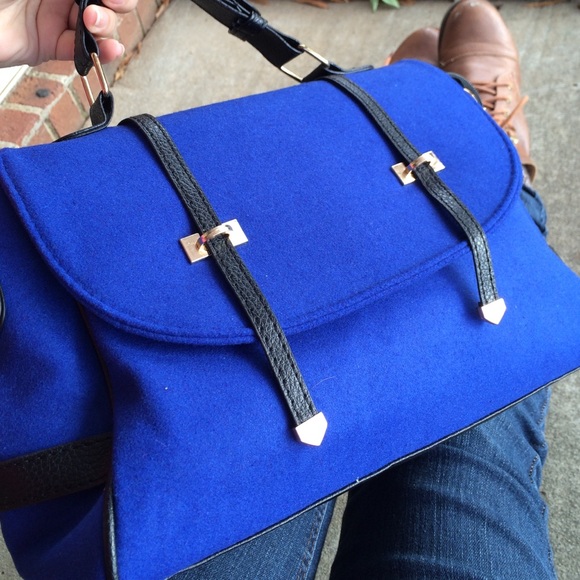 Cute hand bags!