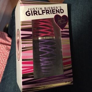 ️❗️HOLIDAY SALE🎅🏼Justin BieberGirlfriend Perfume