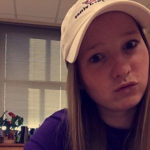 Meet your Posher, Jillian