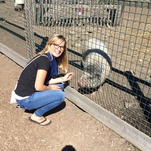 Meet your Posher, Kelly