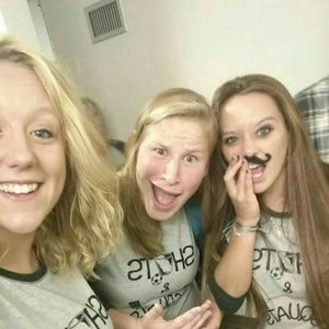 Meet your Posher, Allison