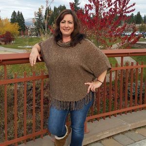 Meet your Posher, Lisa