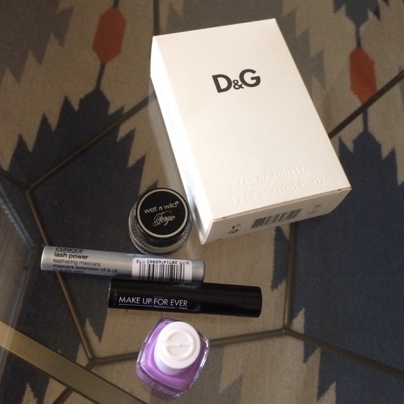 Makeup Forever Other - NEW makeup and beauty bundle