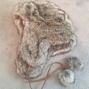 Fur hat