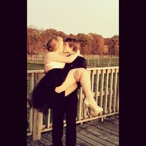 Meet your Posher, Felicity