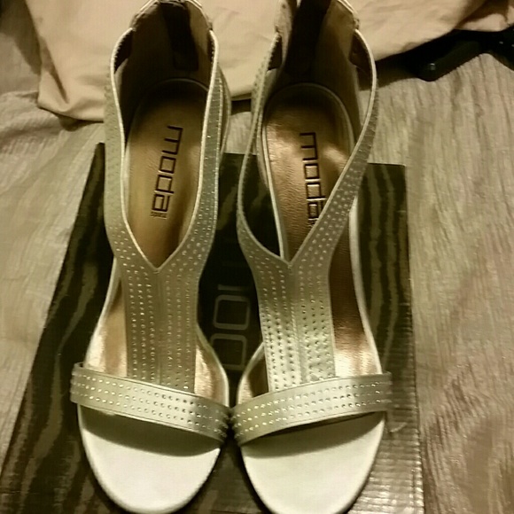 Moda Shoes