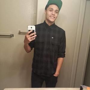 Meet your Posher, Chris