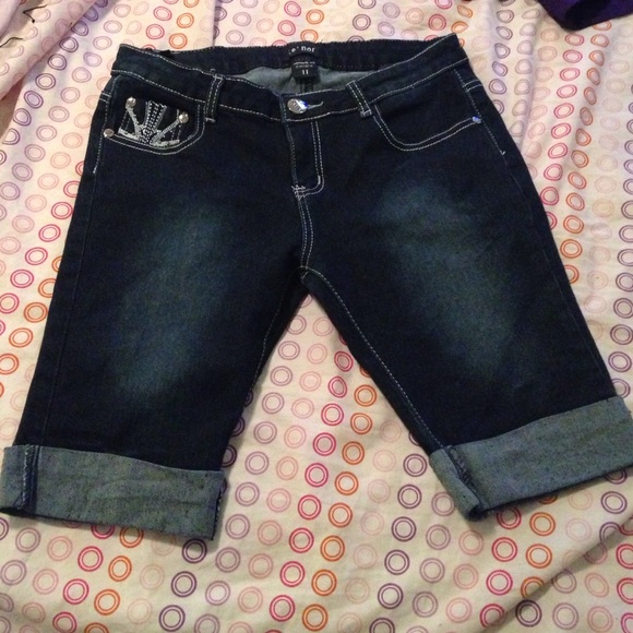 Jean shorts - Picture 1 of 1