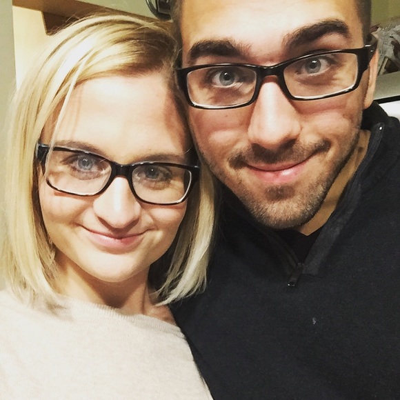 Meet your Posher, Kate - Picture 2 of 2