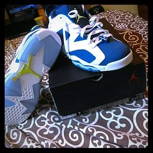 Air Jordan 6  Retro Low