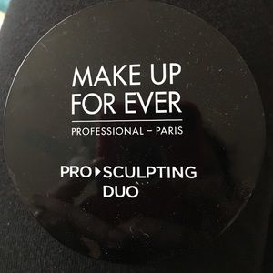 Makeup forever sculpting duo shade 01