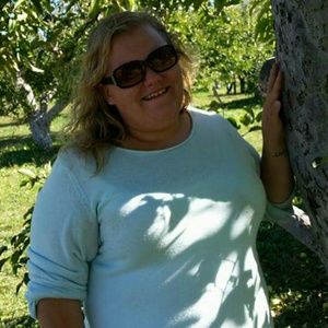 Meet your Posher, Heidi