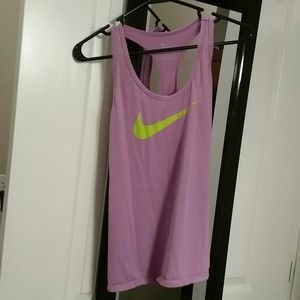 Workout tank top