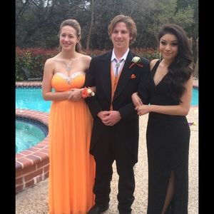 Meet your Posher, Jada